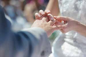 輝き方も変わる！ 結婚指輪に使う宝石のカットの種類を知ろう